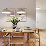 Fantastisk Bolig Midt I C * 欧登塞