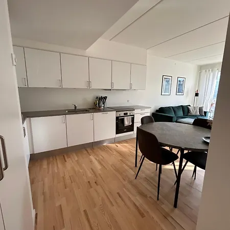 Amazing In The Middle Of Centre Apartment