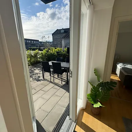 Fantastisk Bolig Midt I C Apartamento Odense